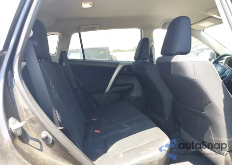 2016 Toyota Rav4 Le z USA, uszkodzony, nr VIN 2T3ZFREV0GW240878